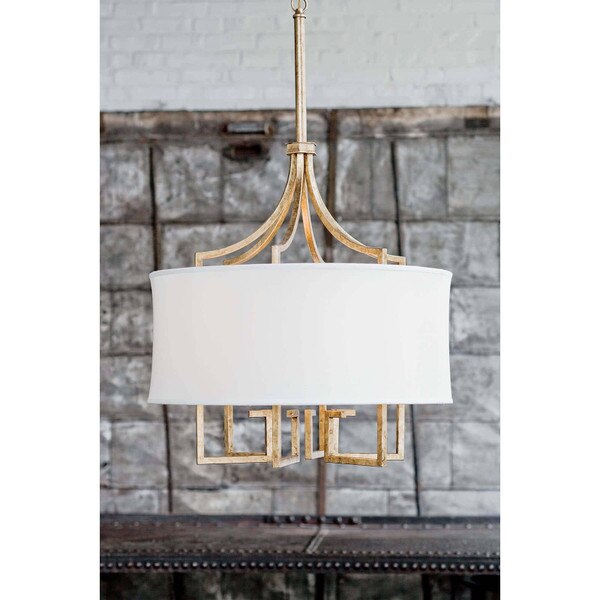 Le Chic Chandelier